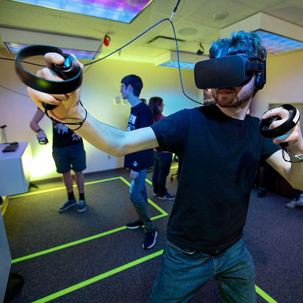 Virtual reality games